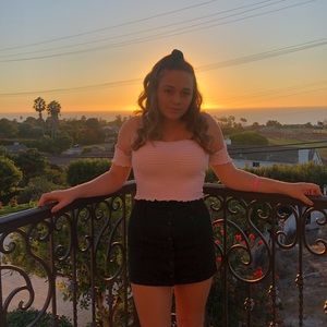 Meet your Posher, Ilaria